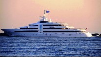 Motor Yacht VIBRANT CURIOSITY